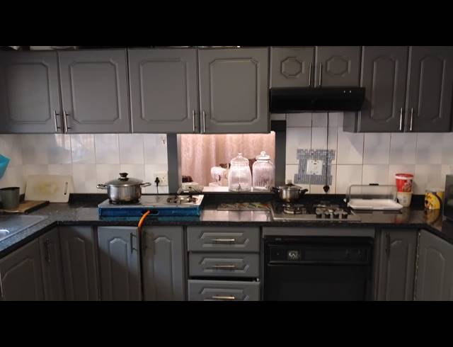 4 BEDROOM HOUSE FOR SALE IN BLUFF